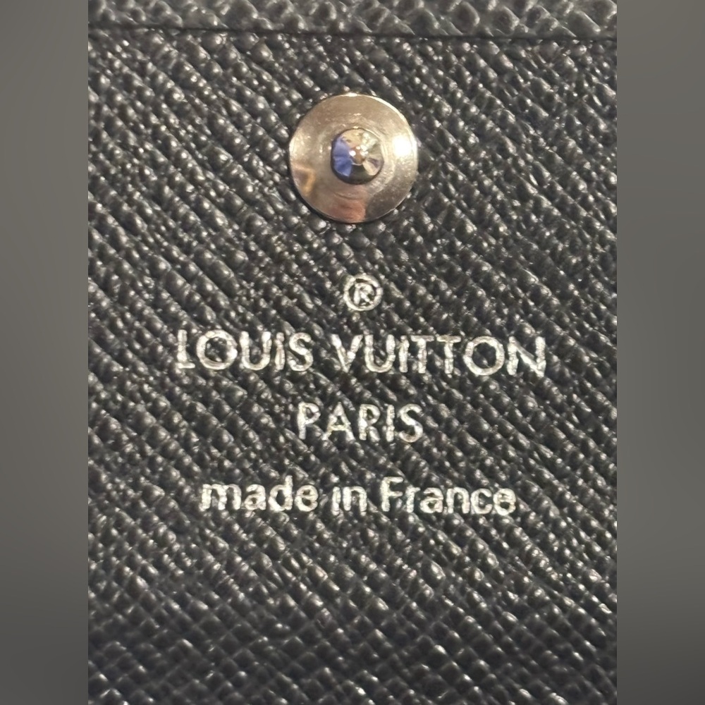 Louis Vuitton 6 Key Holder Black Leather Wallet Authentic Excellent Condition - Picture 11 of 14